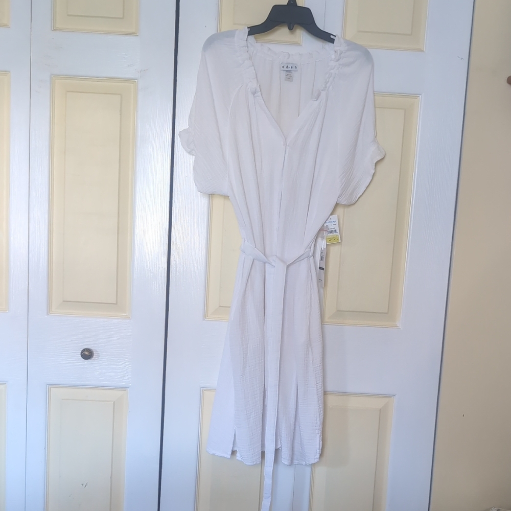 Chic White Short Sleeve Women's Dress